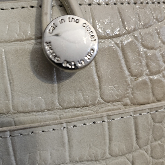 GAL in the closet 2 way bag - Picture 5 of 5